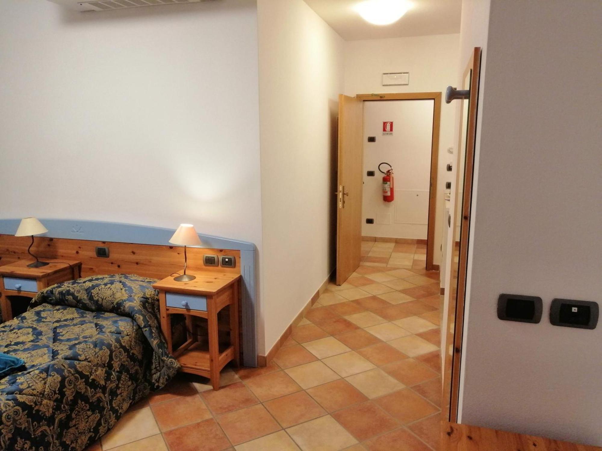 Rainbow Aparthotel Rovereto  Exterior photo